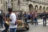 À Carhaix, des manifestants sortent une catapulte pour exiger la réouverture des urgences 24h/24