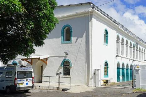 L'hôpital historique de Dzaoudzi à Mayotte